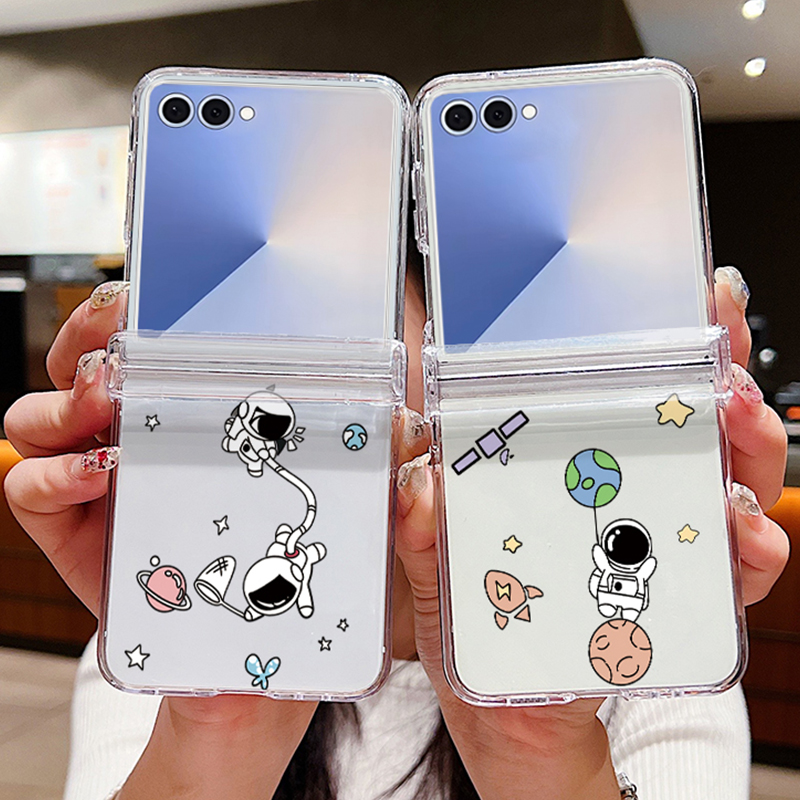 Phone Cases Z Flip 6 - Astronauts Pattern Folding Phone Case For