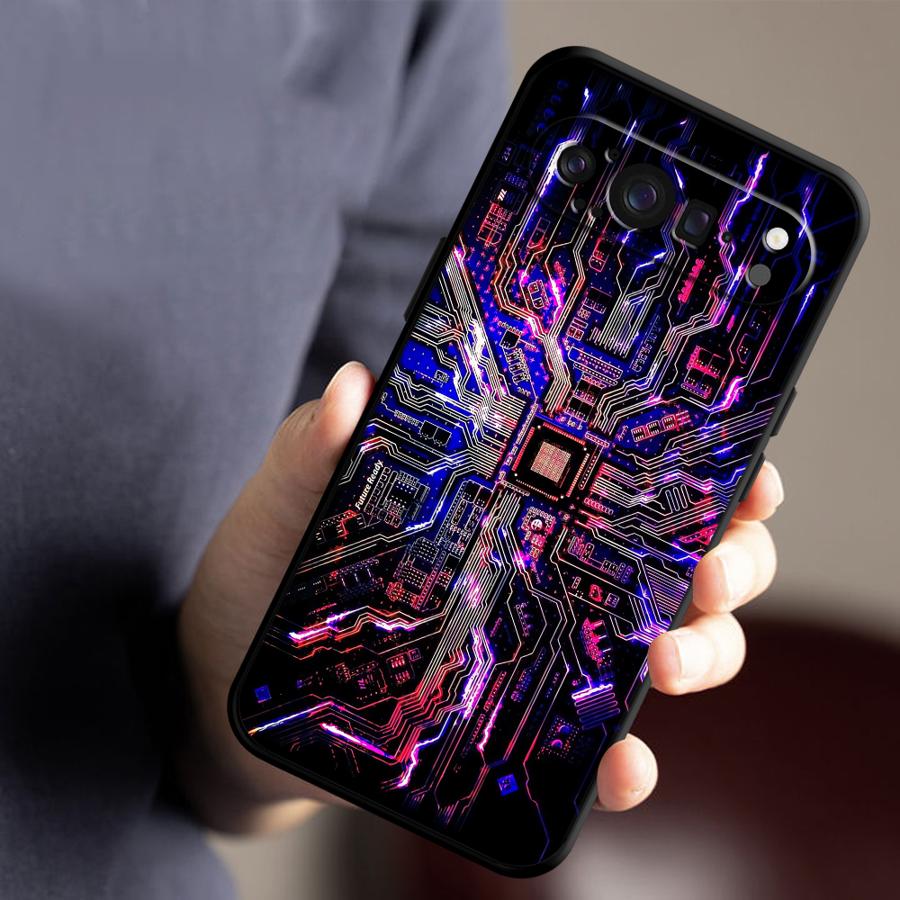 Retro Circuit Board Funda Phon - огляд і ціна Phone Cases Google Pixel 9