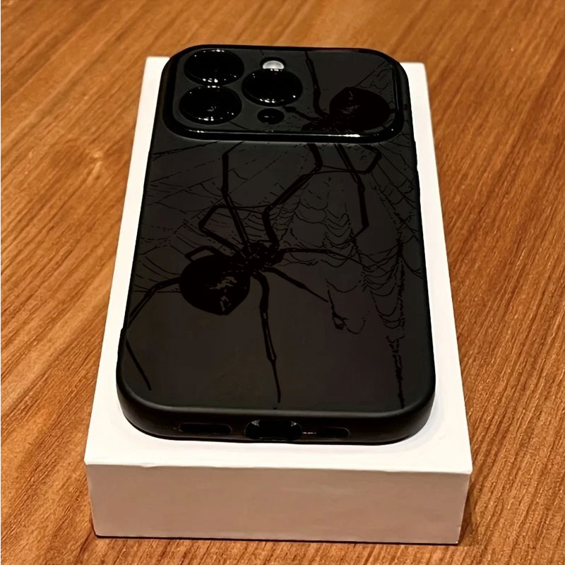 Cool Black Spider Pattern Phon - огляд і ціна Phone Cases Otterbox